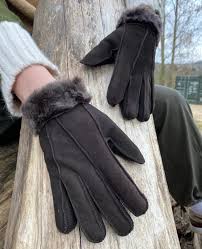 Womens Sheepskin Gloves in Chocolate Brown - Fur Gilets