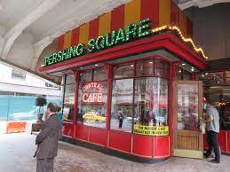 Pershing square is a bustling bistro that serves american cuisine. File Pershing Square Cafe Jpg Wikipedia