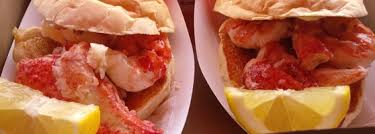 It might be impossible to name the single best lobster roll in maine, but one that's never far from such discussions is the lobster roll served at the clam shack in kennebunkport. The Clam Shack 96 Tips