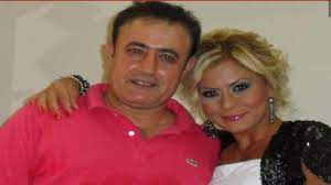 Sunucu ve şarkıcı olan mahmut tuncer ile eşi işıl tuncer alışveriş için dışarı çıktı. Ortaya Atilan Bir Iddiaya Gore Mahmut Tuncer In Kizi Ihmal Kurbani Oldu Detaylar Icin Tiklayin Ucankus