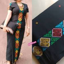 Baju adat toraja modern model baju terbaru 2019. Kain Tenun Paruki Bintik Toraja Kain Tenun Ikat Toraja Shopee Indonesia