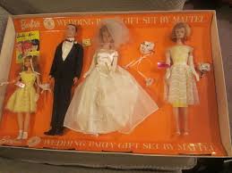 1964 Barbie S Wedding Party Gift Set Complete In Box Rare 4 Dolls And Outfits Vintage Barbie Clothes Barbie Wedding Vintage Barbie