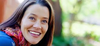 Jami Smith's Instagram, Twitter & Facebook