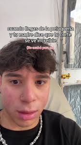 Cuando tu mamá elogia tu nuevo corte de pelo