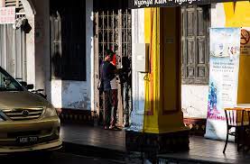 It is one of the streets in the heritage quarter of malacca. Jalan Tukang Besi Blindbild