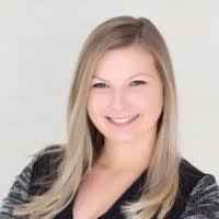 Elaine Fraser's Instagram, Twitter & Facebook