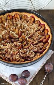 Klassischer Zwetschgenkuchen Mit Mandeln Und Zimtbroseln Rezept Zwetschgen Kuchen Zwetschgenkuchen Zwetschgen