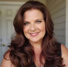 Hi Current and Former Miss Senior High Contestants! I am a former Miss  Senior High who went