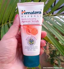 Body scrub terbaik ini hadir dalam 3 varian yakni silk, lemon, dan grapefruit. 4 Scrub Muka Dipercayai Berkesan Mengikut Jenis Kulit Anda Maskulin