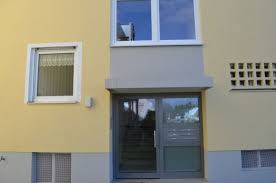 Voraussichtlich ab dezember frei 1.og, ca. 2 Zimmer Wohnung Zu Vermieten Grillparzerplatz 9 92421 Schwandorf Schwandorf Kreis Mapio Net