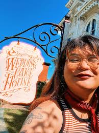 ✨ Hi everybody, it's Devan Murphy/ @gytrashh at  @WeddingCakeHouse_Residencies in Providence! I'm a creative writer and  illustrator based in Pittsburgh. I came to the Wedding Cake House last week  to work on