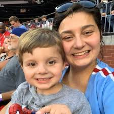 Laura Orth (@LauraO13)