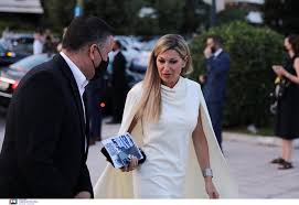Ακολουθήστε μας και στο instagram. O Dior Sto Kallimarmaro Oi Emfaniseis Marebas Mhtsotakh Sakkarh Bardinogiannh Aggelopoyloy Mendwnh Kai Annas Bissh Eikones Zwh Iefimerida Gr