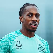 Today's HTAFC mascots are Leo Beaumont from Sydney, Mathew & Luke Hodgkiss  from Liverpool and Mila Blackwell from New York! Also a big welcome to  Blackburn Rovers mascot Harry Newton!