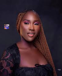 VIDEO: The driver, 33-year-old Esther Paragulla of Edison, New Jersey, was  being handcuffed and read her rights when she asked the Trooper “What's  your problem?”