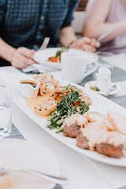 What's more, gourmet chef is versatile, offering equally sumptuous american, french, italian and middle eastern cuisine. Dinner Party Catering About The Table