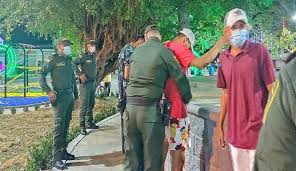 La alcaldesa de bogotá claudia lópez decreta alerta roja y toque de queda por la nueva cepa del coronavirus que ya estaría en la ciudad. Ley Seca Toque De Queda Monteria Cordoba Fin De Ano Alcaldia Decreto Decretan Ley Seca Y Extienden Toque De Queda Para El Fin De Ano En Monteria Monteria Caracol Radio