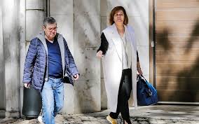 Júlia pinheiro garante que bárbara guimarães nunca irá recuperar vida profissional. Exclusivo Vip Julia Pinheiro Depois De Reducao De Ordenado Obrigada A Mudar De Casa Vip Pt