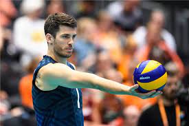 A seleção brasileira de voleibol masculino é a seleção nacional de voleibol adulta profissional brasileira, organizada e gerenciada pela confederação brasileira de voleibol (cbv). Destaque Da Selecao Dos Eua Matt Anderson Descarta Troca Das Quadras Para As Areias Do Volei De Praia Surto Olimpico