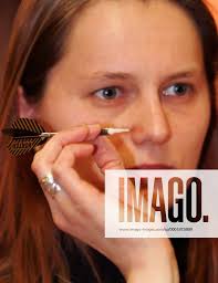 Anja Meyer zielt Dart Damen 1. Mitteldeutsche Dart Meisterschaft 2005,  Dartsport, Darten