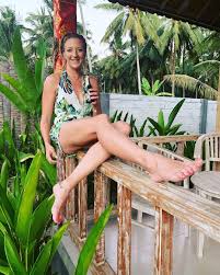 Lara gessler wyszła drugi raz za mąż. Lara Gessler S Feet Wikifeet