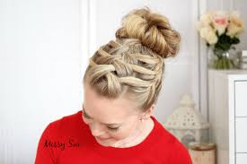 The style has a real effortless feel, don't you think? Cheerleader Hairstyles Archives Missy Sue