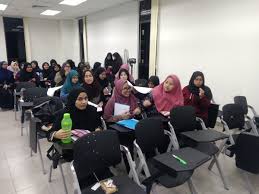 Peluang pekerjaan diploma pentadbiran perniagaan. Aus Uitm Raub On Twitter Bengkel Pad 240 Part 3 Am110 Diploma Pentadbiran Awam Bersama Sir Hamdan Bertempat Di S4 Bk100 Adminus Minggukecemerlanganakademik Https T Co Ezzkpmolka