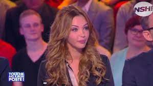 Recevez une alerte dès qu'une vidéo est disponible. Tpmp Nabilla Raconte Sa Premiere Fois En Direct