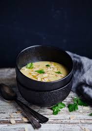 Potage Aux Amandes A L Ail Confit Trois Fois Par Jour Recipe Cooking Soup Plain Yogurt Recipes Food