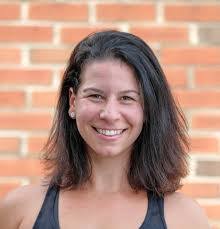 Amanda Isham's Instagram, Twitter & Facebook