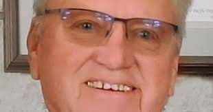 Jason Bayer's Instagram, Twitter & Facebook