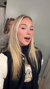 Lucy Mcdowell's Instagram, Twitter & Facebook