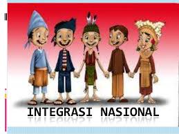 Di malaysia, tumpuan integrasi wilayah ialah antara malaysia barat dan malaysia timur dan pantai timur semenanjung malaysia dengan pantai barat semenanjung malaysia. Masyarakat Majmuk Di Malaysia