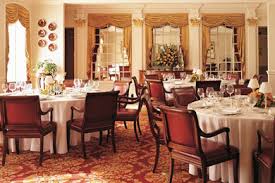 Celebrate the holidays in williamsburg. Williamsburg Inn Williamsburg Va What To Know Before You Bring Your Family