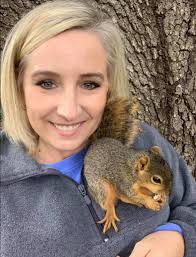 I went outside this morning & saw"Earl" again but this time I had my camera!