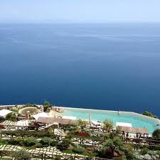 Tourists can take advantage of a whole range of services: Monastero Santa Rosa Hotel Spa Hotel In Conca Dei Marini