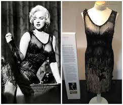 #ilconsigliodellaserata questa sera, alle 21.20, andrà in onda su rai movie il capolavoro di billy wilder a qualcuno piace caldo, con jack lemmon, tony curtis e marilyn monroe, della quale decorre il 55esimo anniversario dalla scomparsa. L Angolo Dei Film A Qualcuno Piace Caldo Blog Frivolo Per Gente Seria