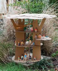 Comment Epater Ses Enfants Cabane En Carton Maison De Poupee En Carton Et Arbre En Carton