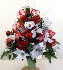 Ruby and david broel founded flowers for cemeteries to stop silk flowers from blowing out of the cemetery vase. Pin On Memorial Day Flowers