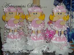 Algunas merecen nuestra atención de soslayo y termina preponderando la ocasión, la tertulia, la comida o cosas similares; Arreglos Para Centro De Mesa De Bautizo Nino Imagui