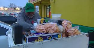 Street vendor helped by woman inspired by his drive