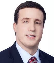 Lisa Passi's Instagram, Twitter & Facebook