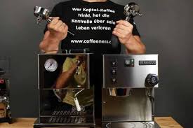 Use full coffee beans in the hopper to make your fresh brew of a morning or use the pre ground chamber if you have your coffee already pre ground. 2021 Rancilio Silvia Espresso Machine Review