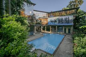 Hotels to Revdanda Beach Fort ...