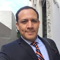 200+ perfiles de «Oscar Ernesto»