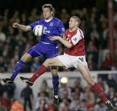 Laurent koscielny red card vs everton fc arsenal 2 1 everton. Arsenal Crush Everton 7 0