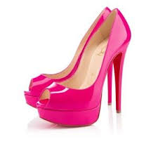 Una linea d'abbigliamento da suonare a tutto volume in giro per il mondo, ecco la moda femminile di donna vans non è necessario correre da un negozio all'altro per assicurarsi il look più cool del momento: Pin Su Zapatos