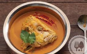 Saya pernah posting mengenai gulai kepala ikan sebelumnya, silahkan klik link disini untuk melihatnya. Rasamasa Gulai Kepala Ikan
