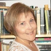 Beth Miguel's Instagram, Twitter & Facebook