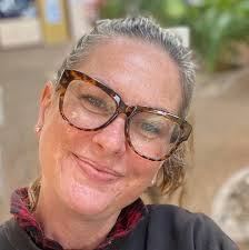 Nakia Leach's Instagram, Twitter & Facebook